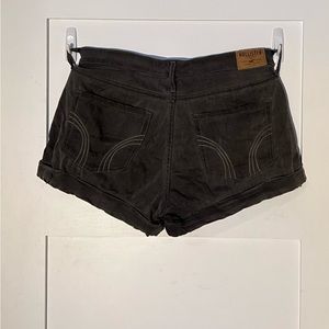 Hollister 3” shorts, Size 11